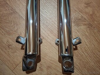 Jawa cz kyvacka spodky přední vidlice - 3