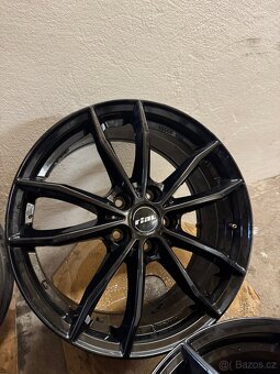 Rial R18 (7.5Jx18, ET51) 5x112 - 3