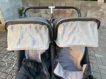 Prodám kočárek Easywalker Duo Plus v tmavě šedé barvě. - 3