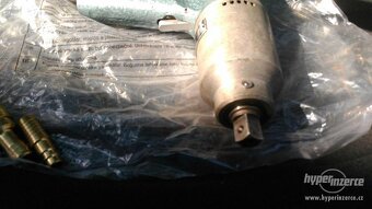 Narex rázový utahovák top stav. Jako nový. - 3