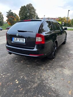 Škoda Octavia 2 RS FL Combi - 3
