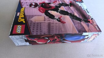 LEGO 76225 Marvel figurka Miles Morales - 3