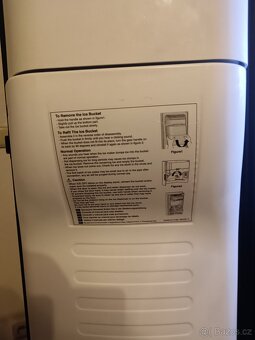 Americká lednice s výr.ledu - 3