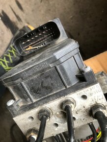 VW PASSAT B5 B5,5 DÍLY LEVNĚ - 3