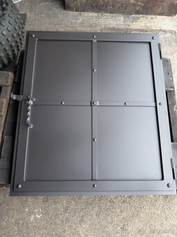 Set dvířek k udírně a topeništi - 3