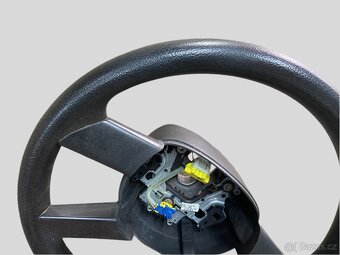 Volant čtyřramenný VW Touran krásný - 3