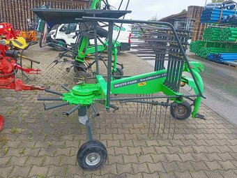 Pěkný Shrnovac sena Deutz- Fahr 3,7 m - 3