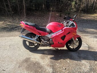 Honda vfr 800 - 3