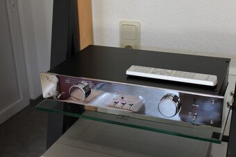 Špičkový předzesilovač Burmester 877 - 3
