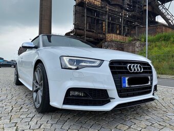Audi a5 cabrio 3.0 tdi quattro - 3