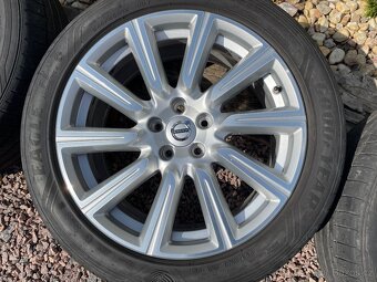 Originální disky Volvo Silver Diamond Cut 5x108 R18 - 3