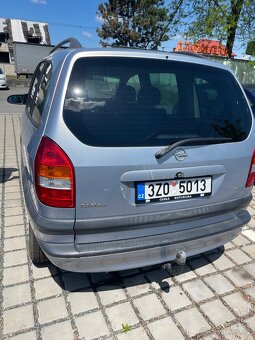 Opel Zafira - 3