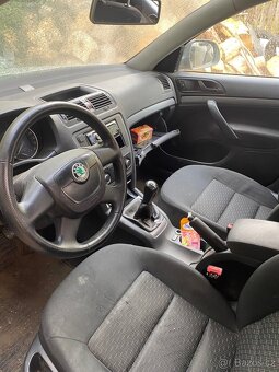 Škoda Octavia 2 1,6 tdi 77kw CAYC- Facelift - 3