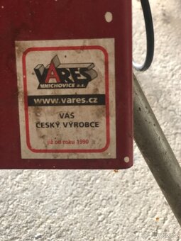 Štěpkovač drtič větví - 3
