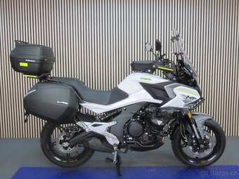 CFMOTO 700MT Premium - 3