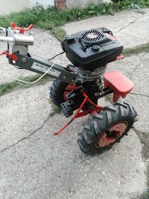 Vari malotraktor.Převodovka DSK-317/S,motor Futura 60 OHV - 3