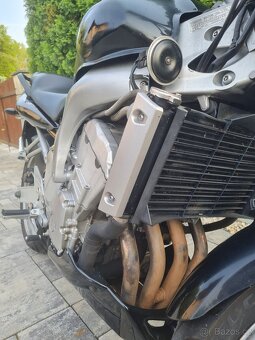 Yamaha FZ6N 2004 nepojízdná - na opravu nebo díly - 3