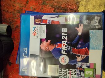 Hry na PlayStation 4 - 3