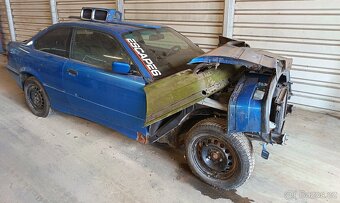 BMW e36 coupe - 3