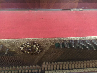 Prodám piano Rösler Zn. Petrof - 3