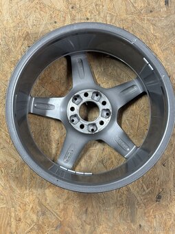 Originál ALU disk Mercedes Benz C class AMG w205 r18 - 3