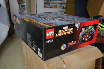 Super Heroes 76042 The SHIELD Helicarrier - 3