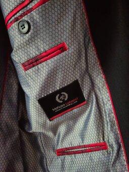 Pánský oblek s vestou - 3