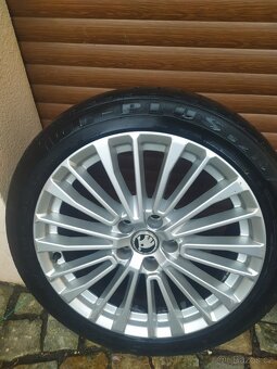 Alu kola Audi A6 8.0Jx18H2 Et39 5x112 Škoda VW - 3