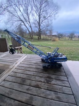 LEGO Technic 42042 Pásový jeřáb - 3