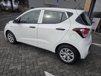 Hyundai i10 1.0i rok 2017 jen 109tkm - 3