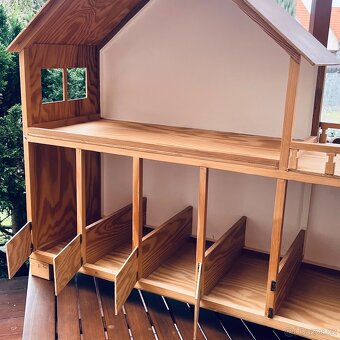 Stáj / domeček pro panenky - 3