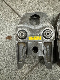 Akumulátorový radiální lis REMS - 3