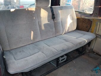 Prodám pilotky a postel VW T4 Multivan - 3