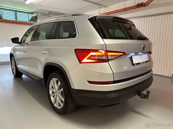 Škoda KODIAQ 2.0TDI 140kW STYLE 4x4 DSG K360 PANO ACC SIDE - 3