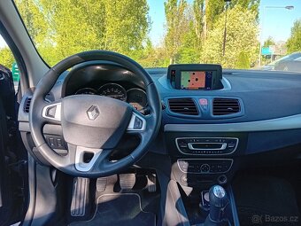 Renault Fluence 1.6 16V, PLNÁ VÝBAVA, r.v. 2010 - 3