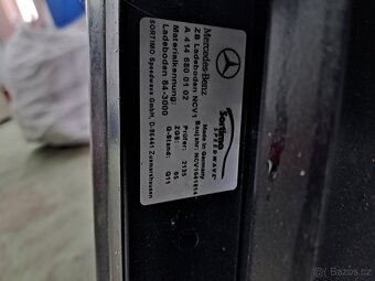 Podložka kufru výsuvná Mercedes-Benz Vaneo W414 - 3
