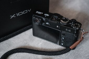 FUJIFILM X100V - 3