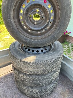 Pneu s disky 165/7014 a 175/70/13 - 3
