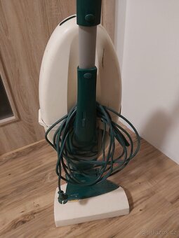 Výkonný vysavač Vorwerk Kobold 130 + hlavice EB 350 - 3