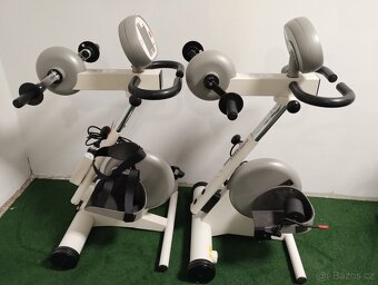 MOTOMED VIVA 2 pro nohy a ruce SUPER STAV - 3