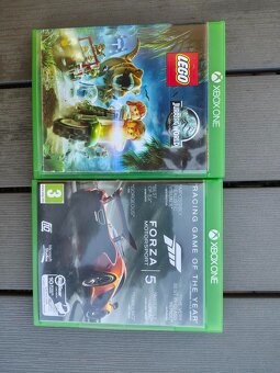 x box one S - 3