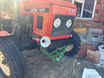Traktor 7211 - 3