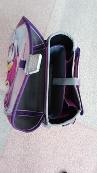 Školní taška. - 3