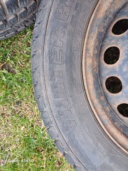 Prodám sadu 4 zimních pneumatik - 180/60 , R 14 - 3