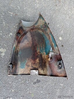 Čz Skútr 175 nádrž s víčkem a nosičem - 3