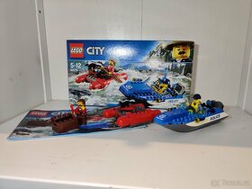 LEGO Útěk na divoké řece - 3