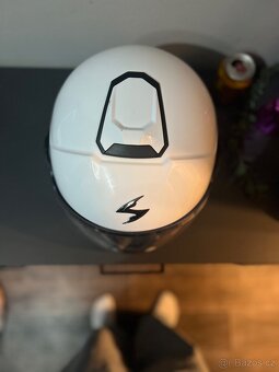 Helma otevřena Scorpion - 3