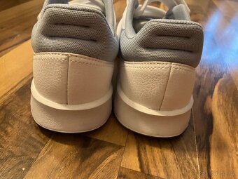 Vycházková obuv zn. Adidas EU 38 - 3