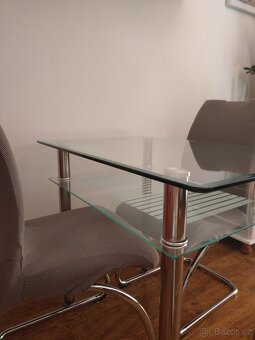 Skleněný jídelní stůl 90x60 - 3