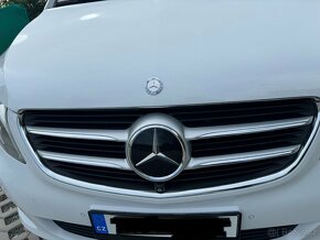 Mercedes Benz V-Class přední nárazník - 3